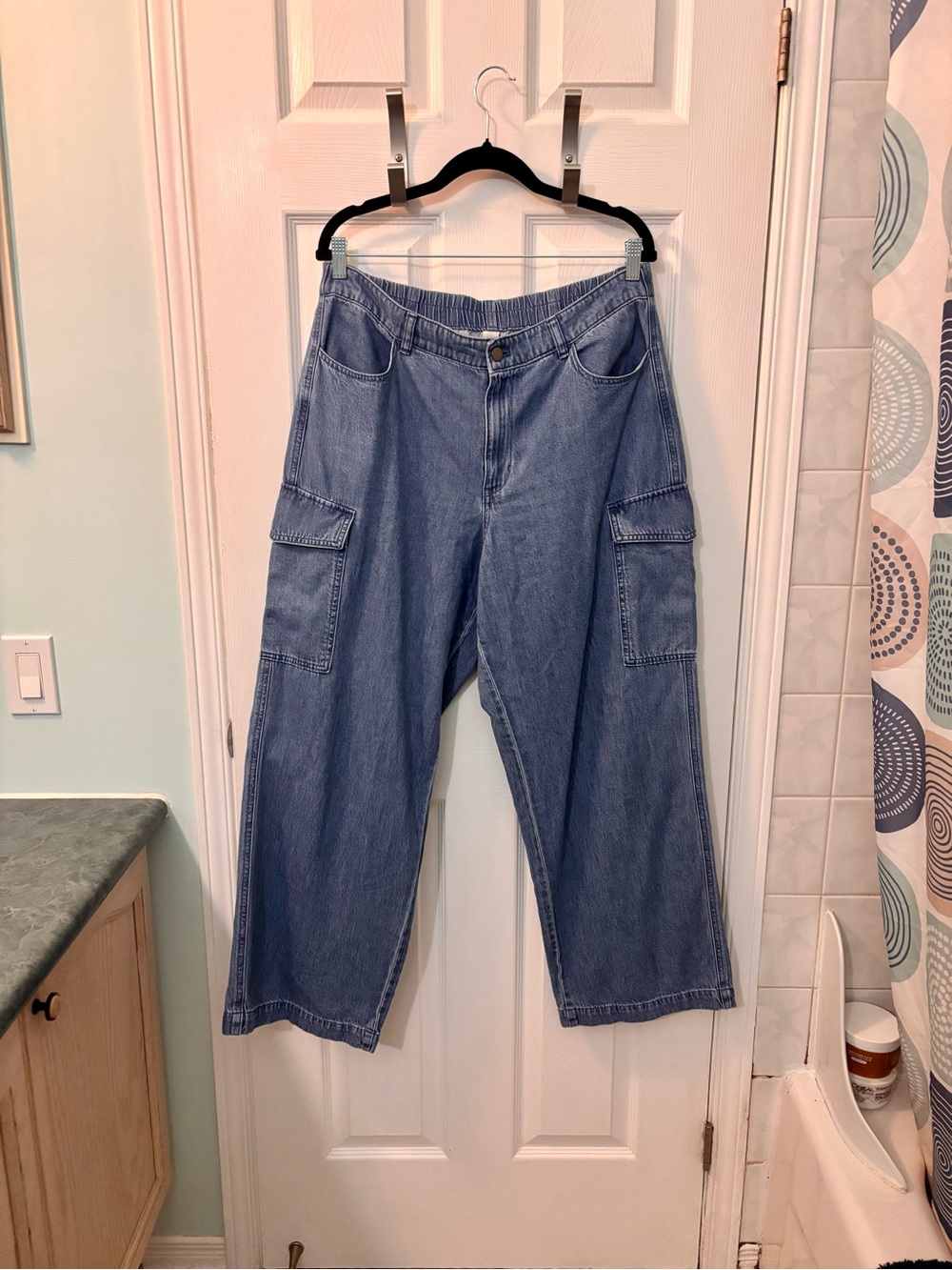 Uniqlo Light Blue Wide-Leg Cargo Jeans